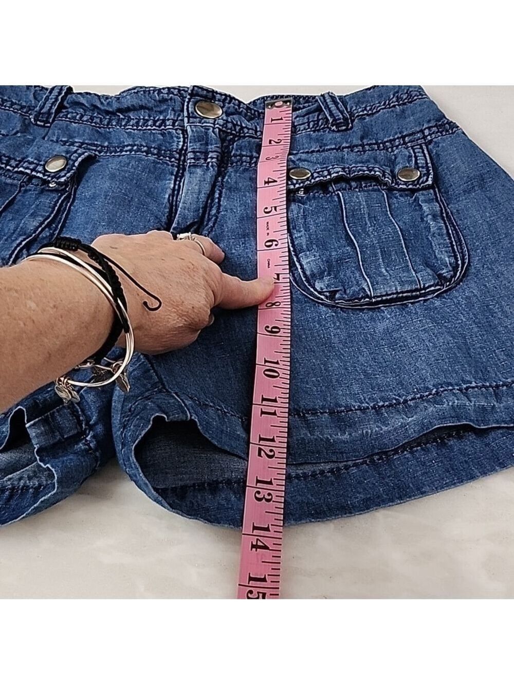 Cashe women's shorts size 6 linen blend lace up the back - Picture 6 of 7